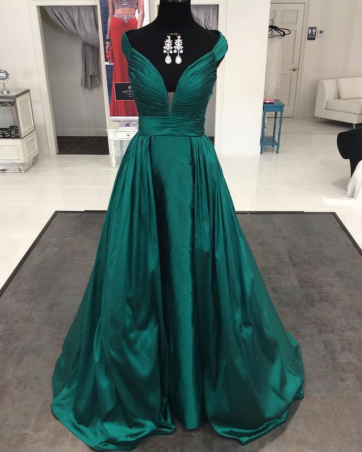 green colour party dress